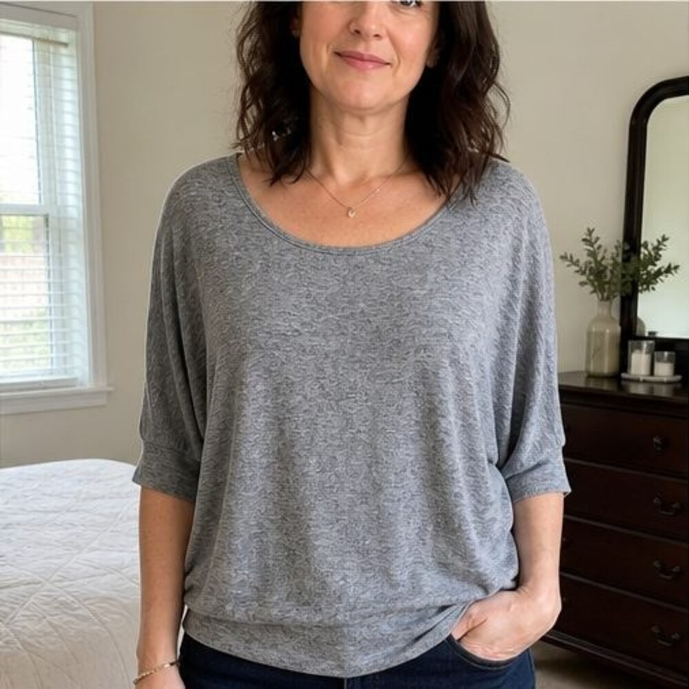 White Puff Sleeve Top - Picture 2 of 6